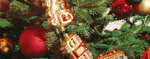 Christbaumschmuck: ein goldener Zug